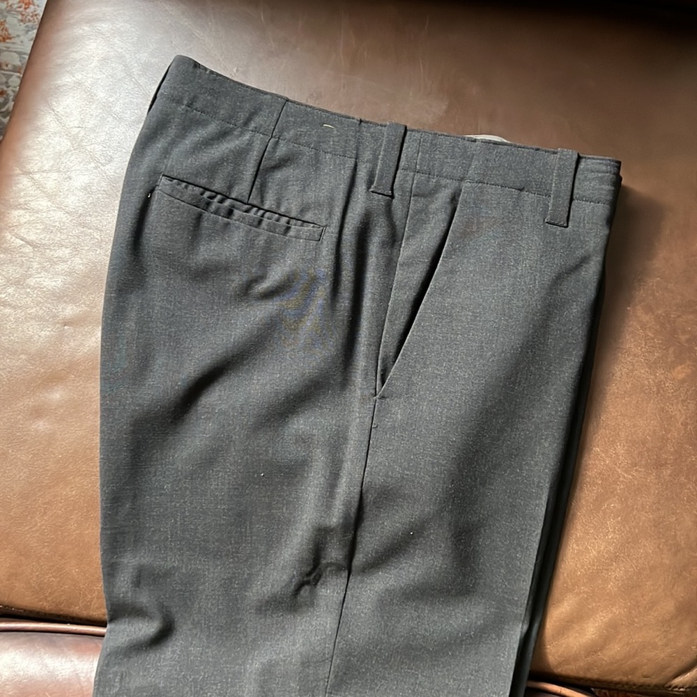 Banana Republic| Business Grey dress pants | size 34/34 | 95% Wool | 5% Lycra